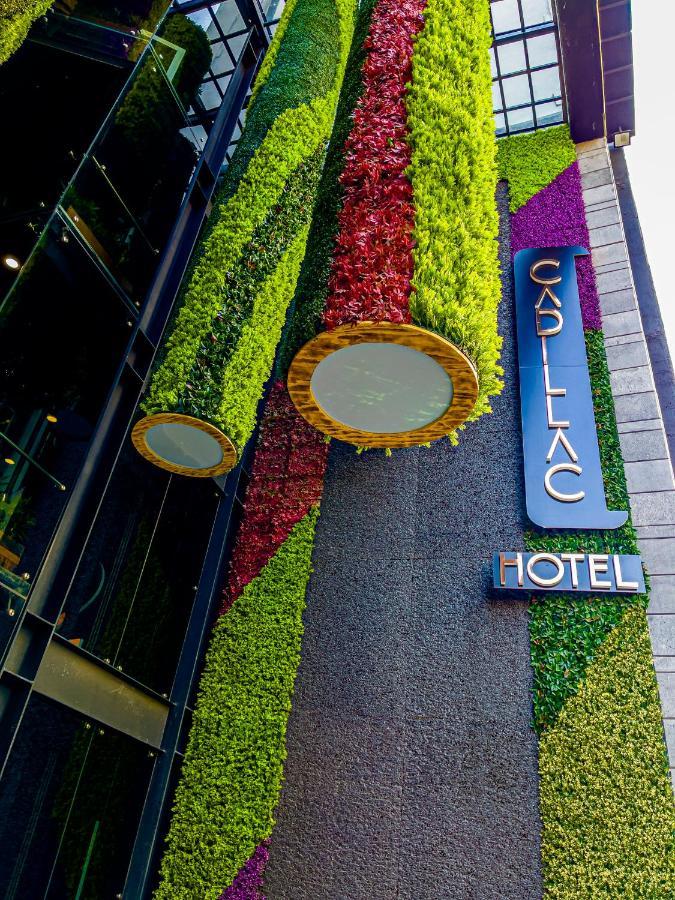 Cadillac Cocoon Beds Mexico City Exterior photo